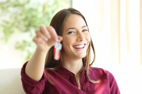 Read this to find out more about the surge of single women buying homes.